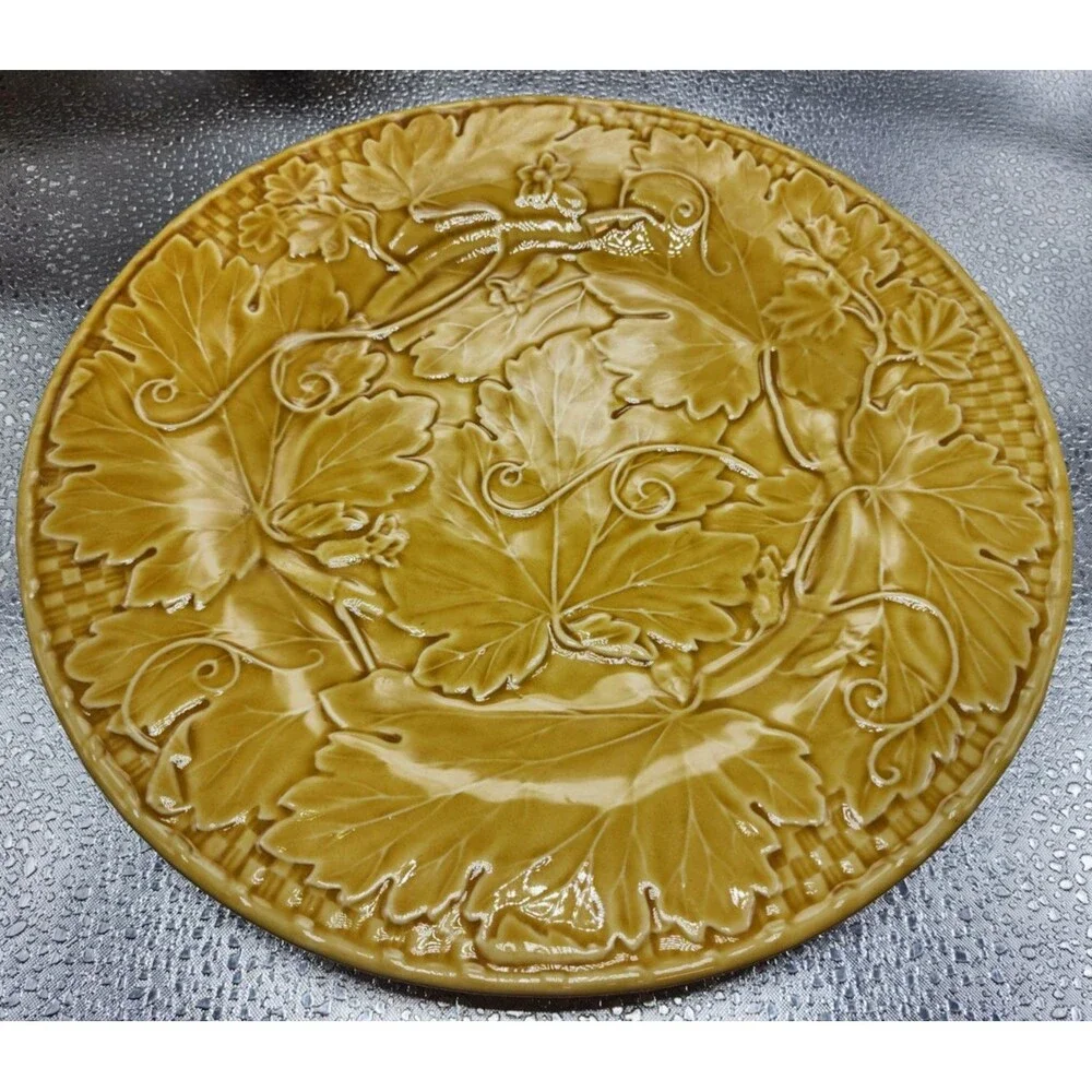 Bordallo Pinheiro Squash Leaf Dinner Plates Autum Orchard Mustard/Yellow(2)READ!